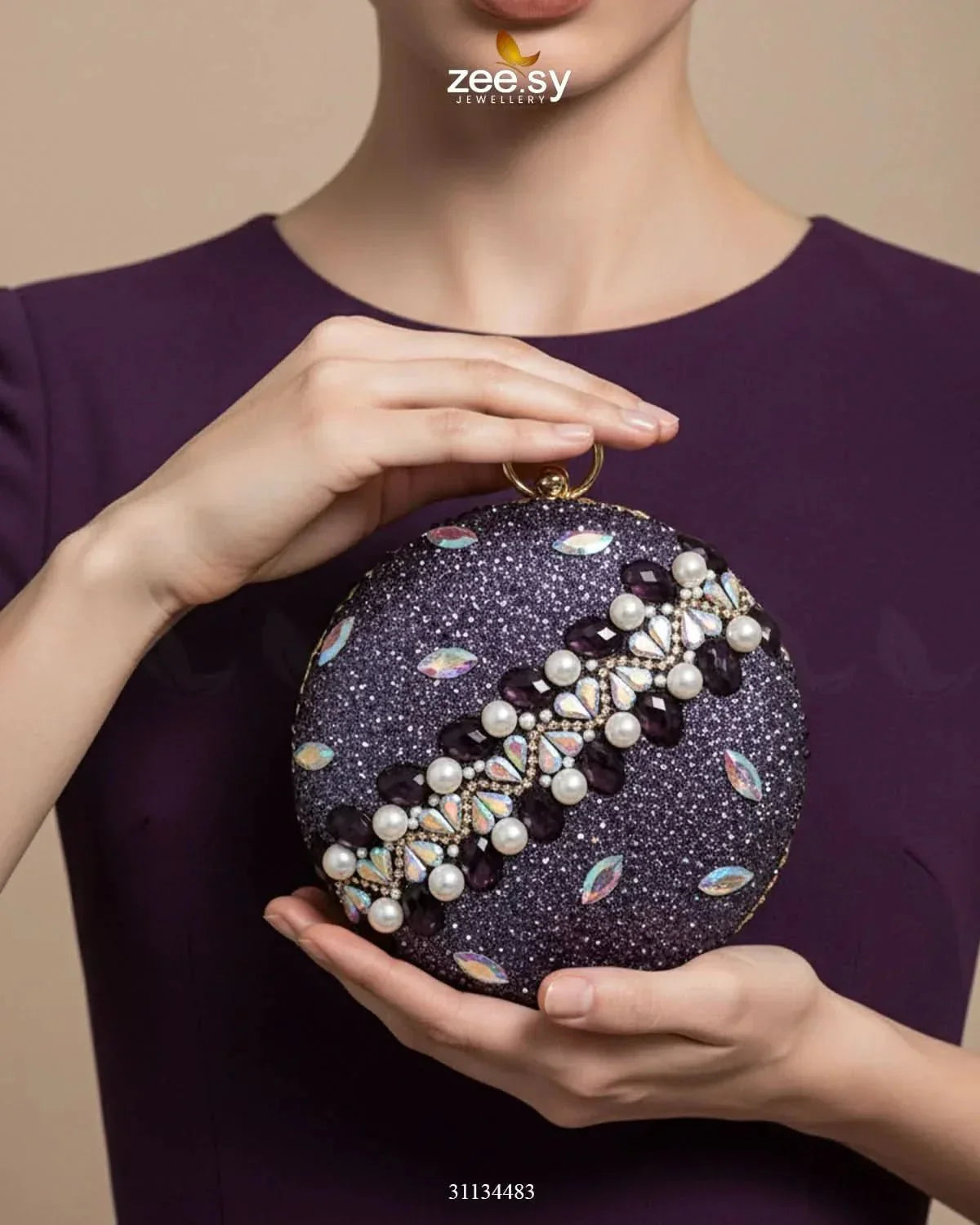 Artisan Crystal Pearl Clutch Bag