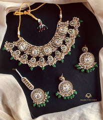 Made For Her-Unique Kundun Necklace Set - KAHD247
