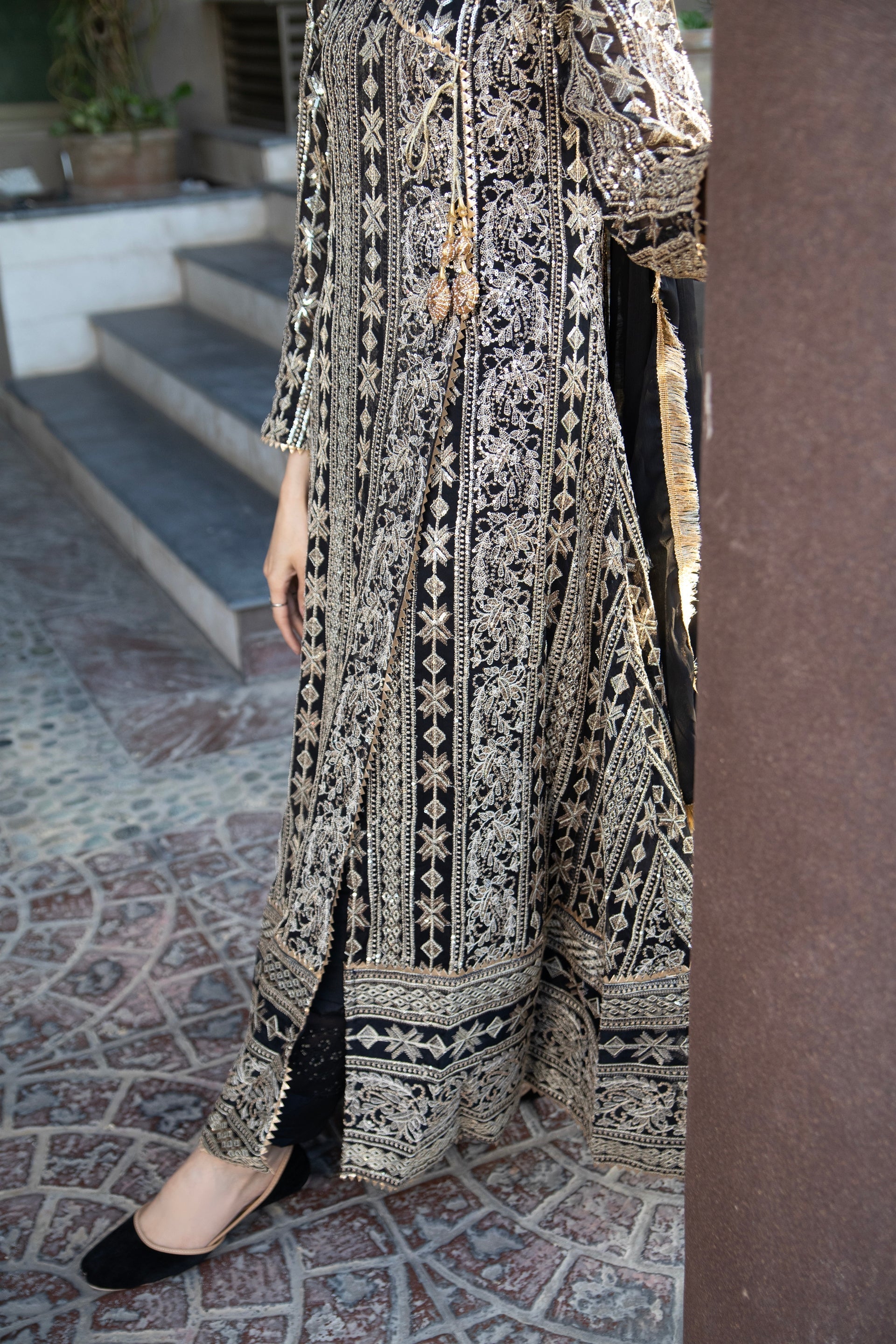 Manahils Stitched Formals Kurti 122-Black