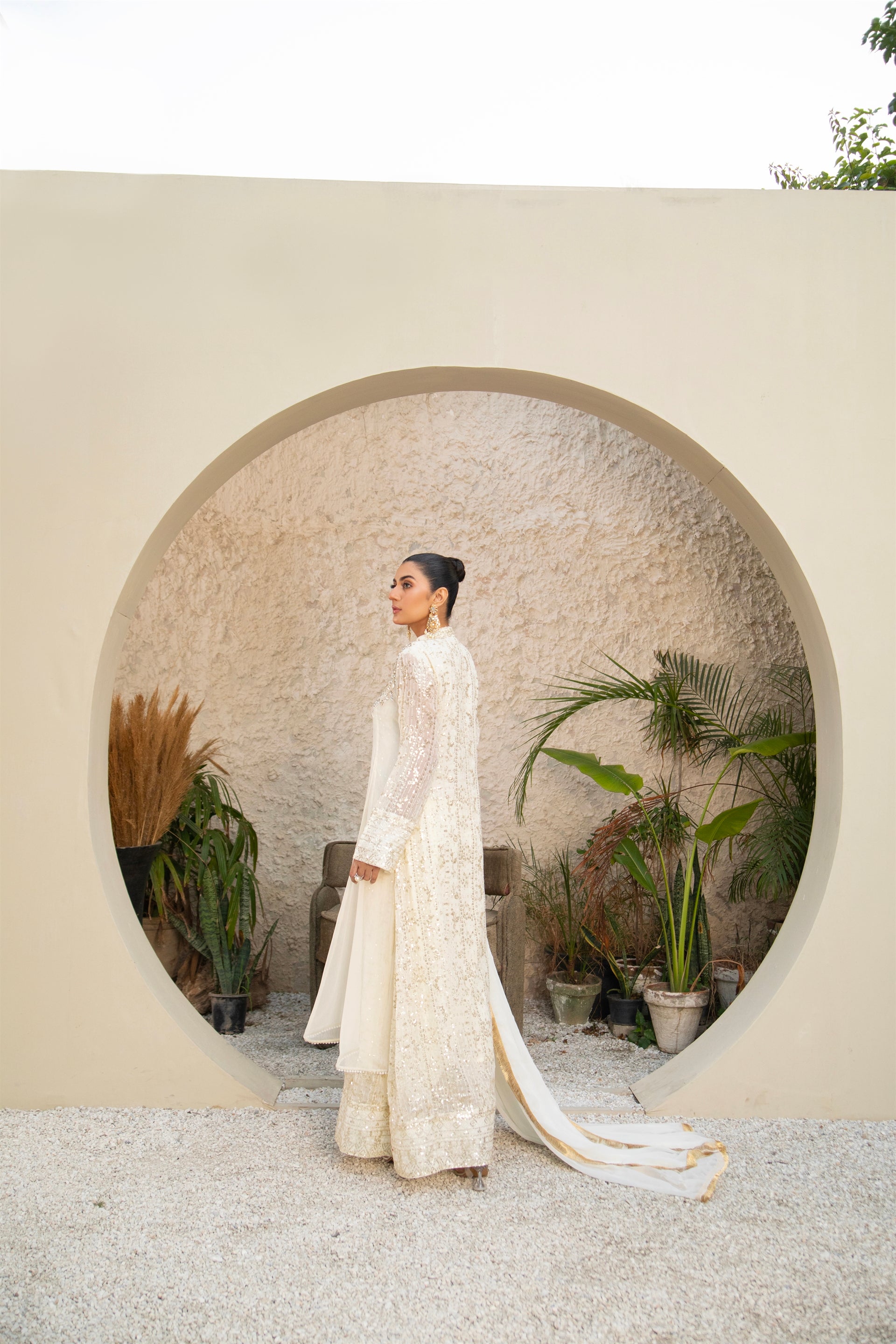 Manahils Stitched Formals Sw 04-Off White