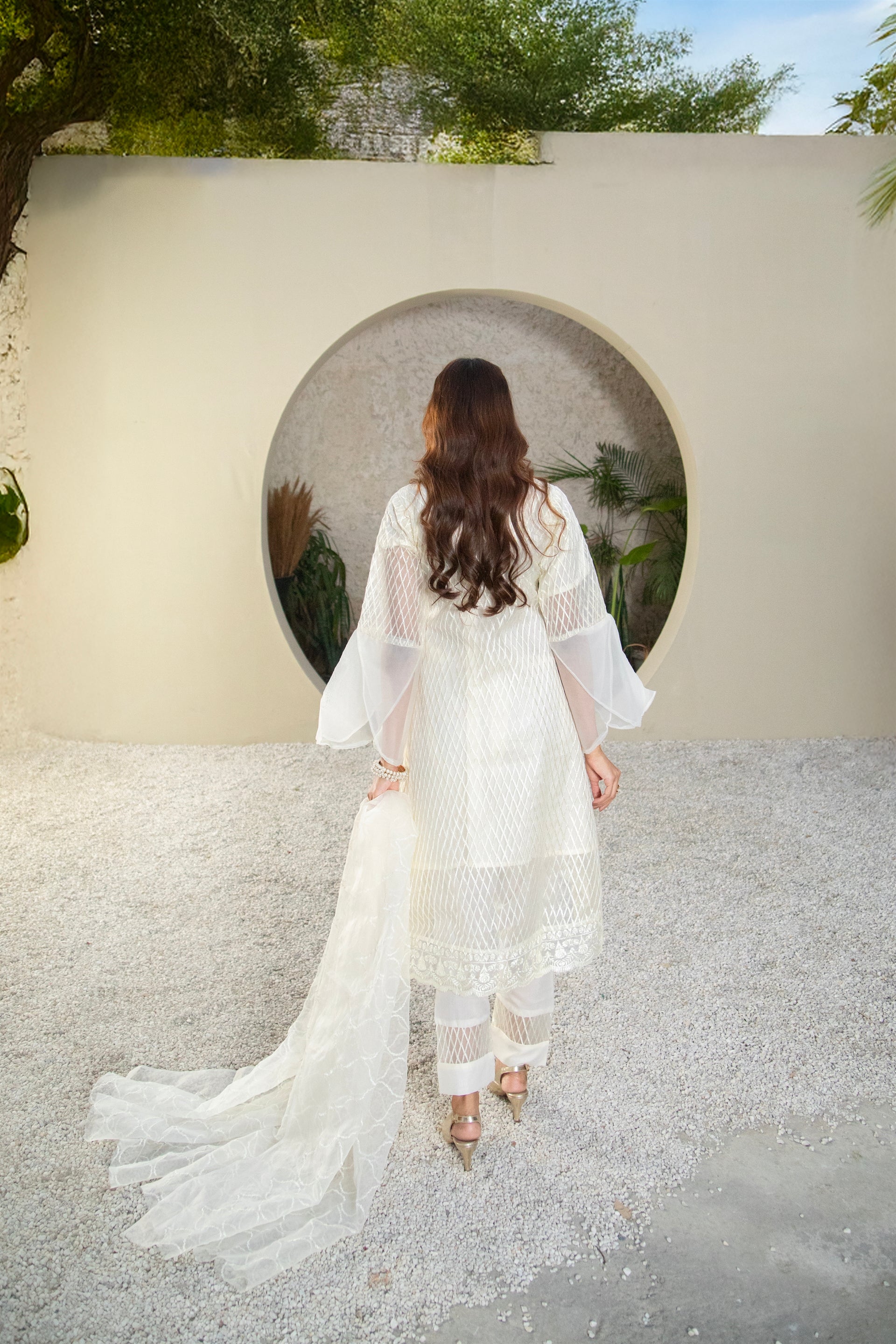 Manahils Stitched Mlt-01-Off White