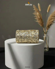 Bella Ferozah Leaf Clutch Bag