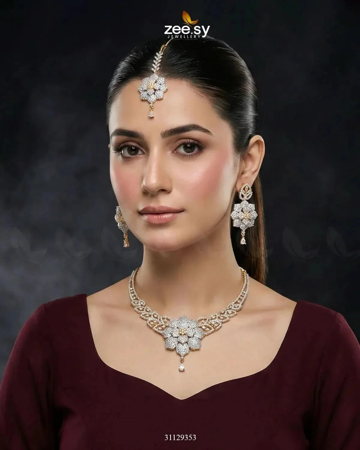 Bloom Camellia Crystal Necklace Set