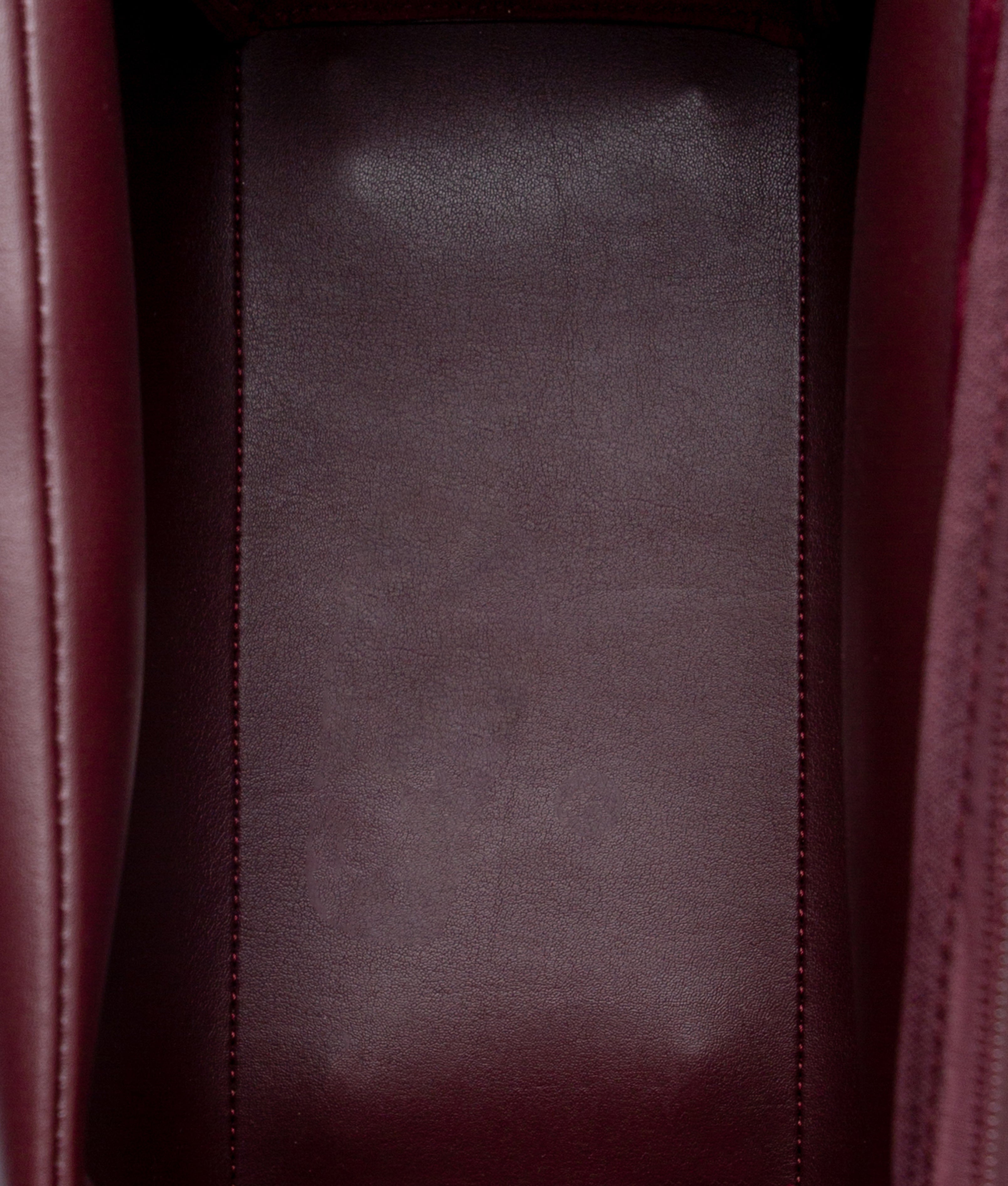 RTW Creation - Burgundy suede mini messenger bag