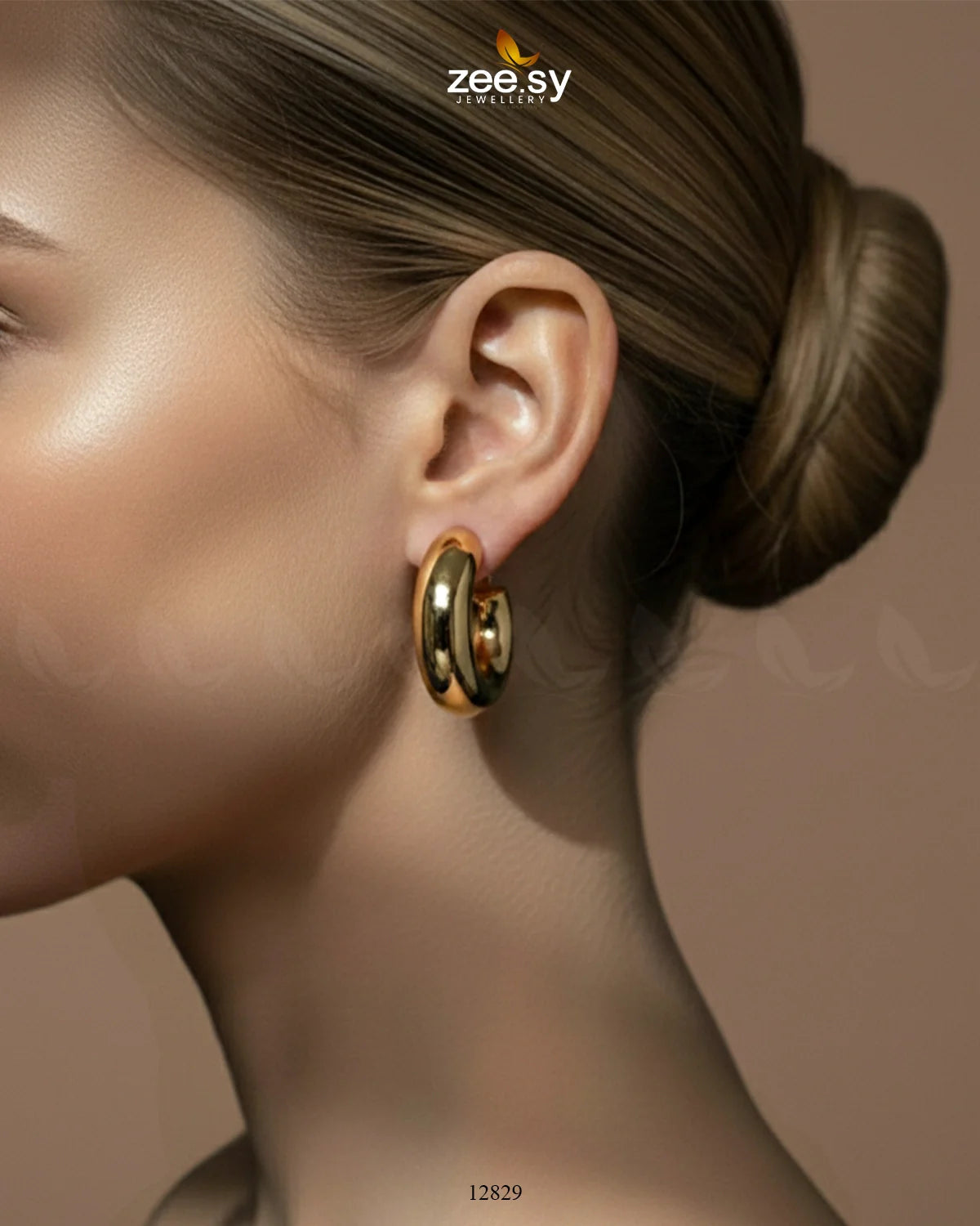 C-Type Stud Earrings - Zeesy Jewellery