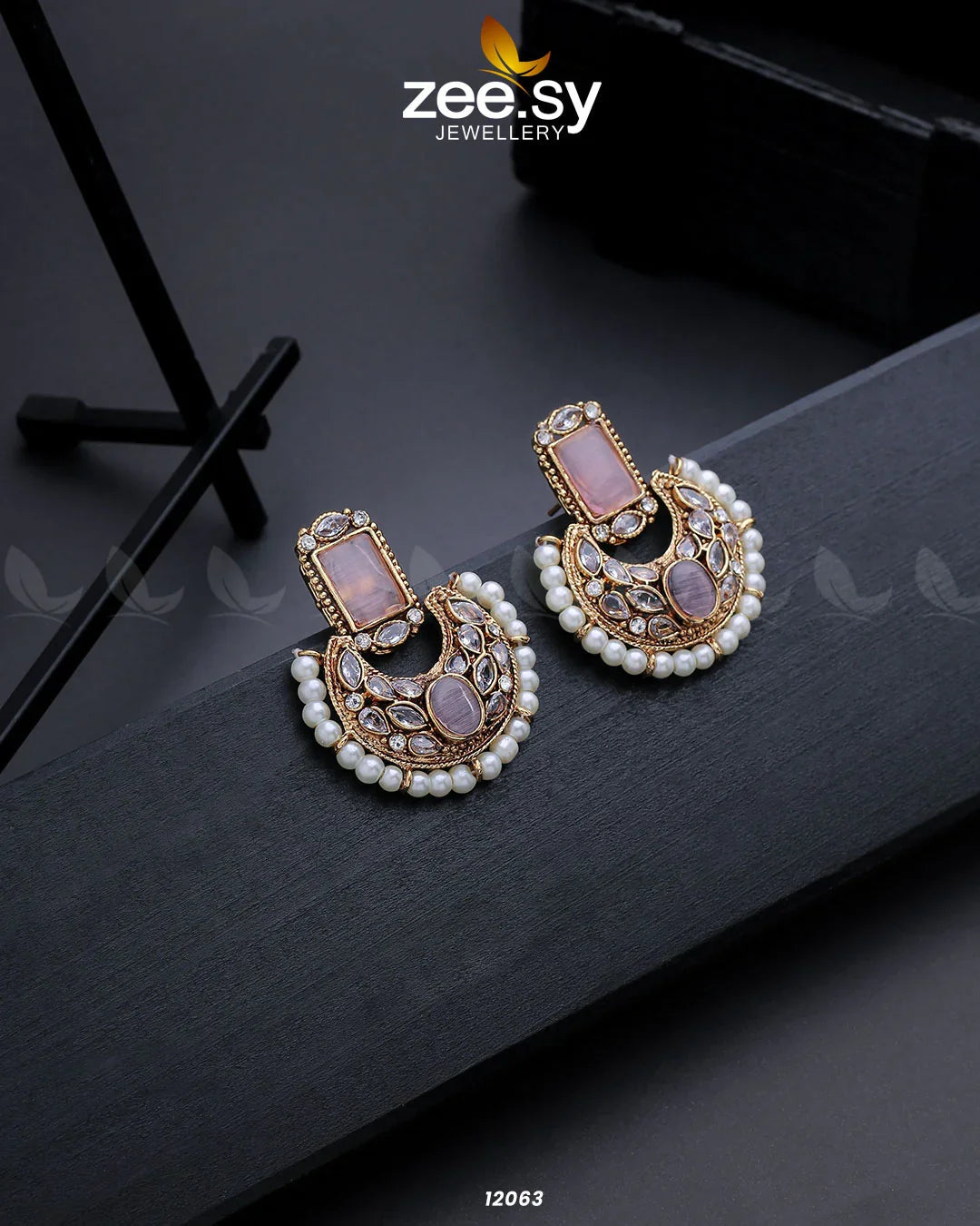 CLUSTER PEARL EARRING Pink - Zeesy Jewellery