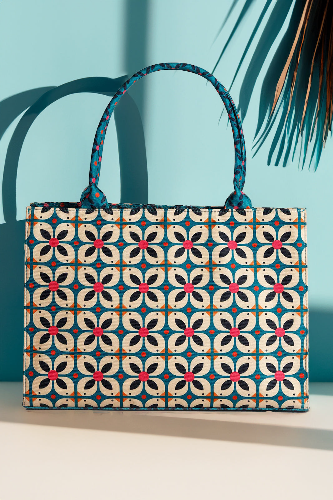 Trendy Canvas Tote Bag women Pakistan