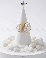 Classic Parisian Gilded Pearl Ring