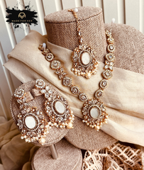 Made For Her-Bloom Necklace Set - KD1010