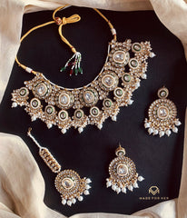Made For Her-Unique Kundun Necklace Set - KAHD247