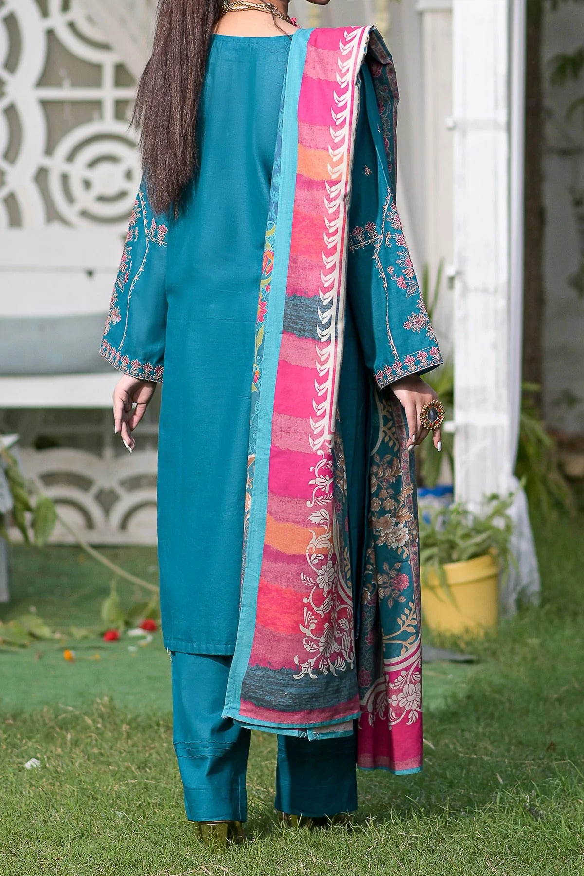 Rafia Khas Unstitched 3 Piece Embroidered Khaddar Collection'2022-UN-DPKH-22
