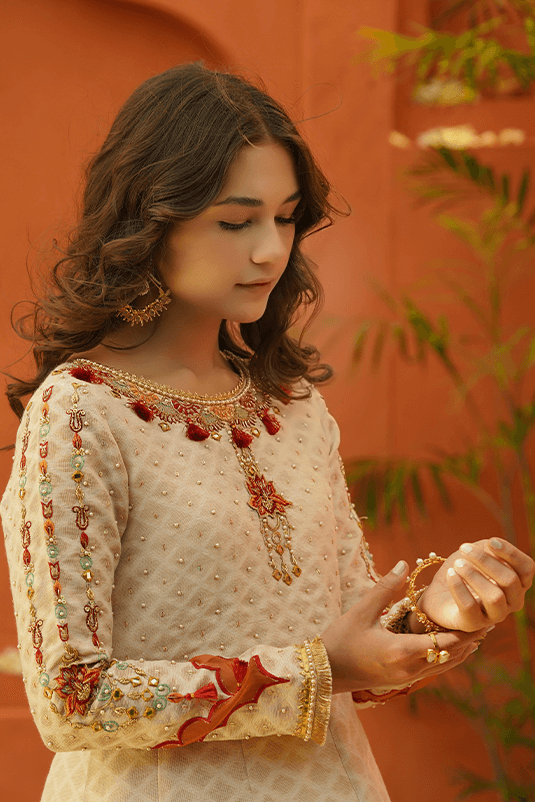 Bahara By Zaaviay Stitched Chambeli (Three Piece)