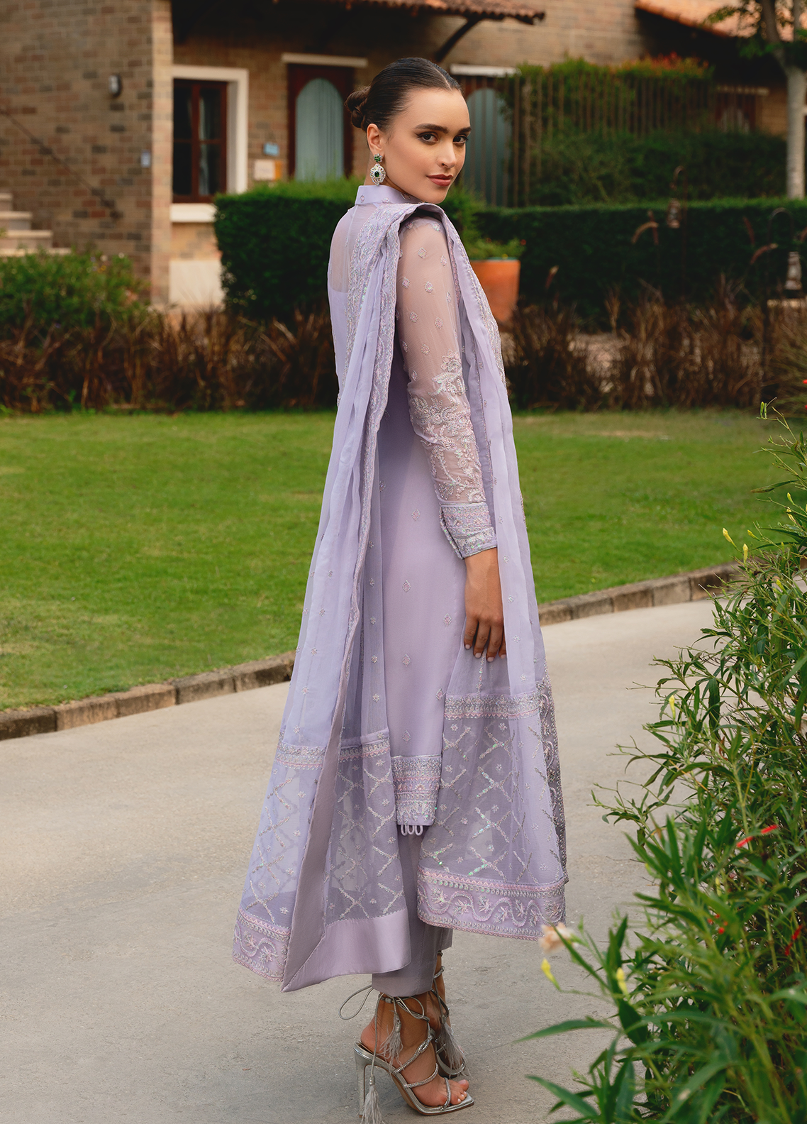 Gulaal Stitched 3 Piece Luxury Emb Pret Collection'2025-Ariya (GL-EP-2024-19)