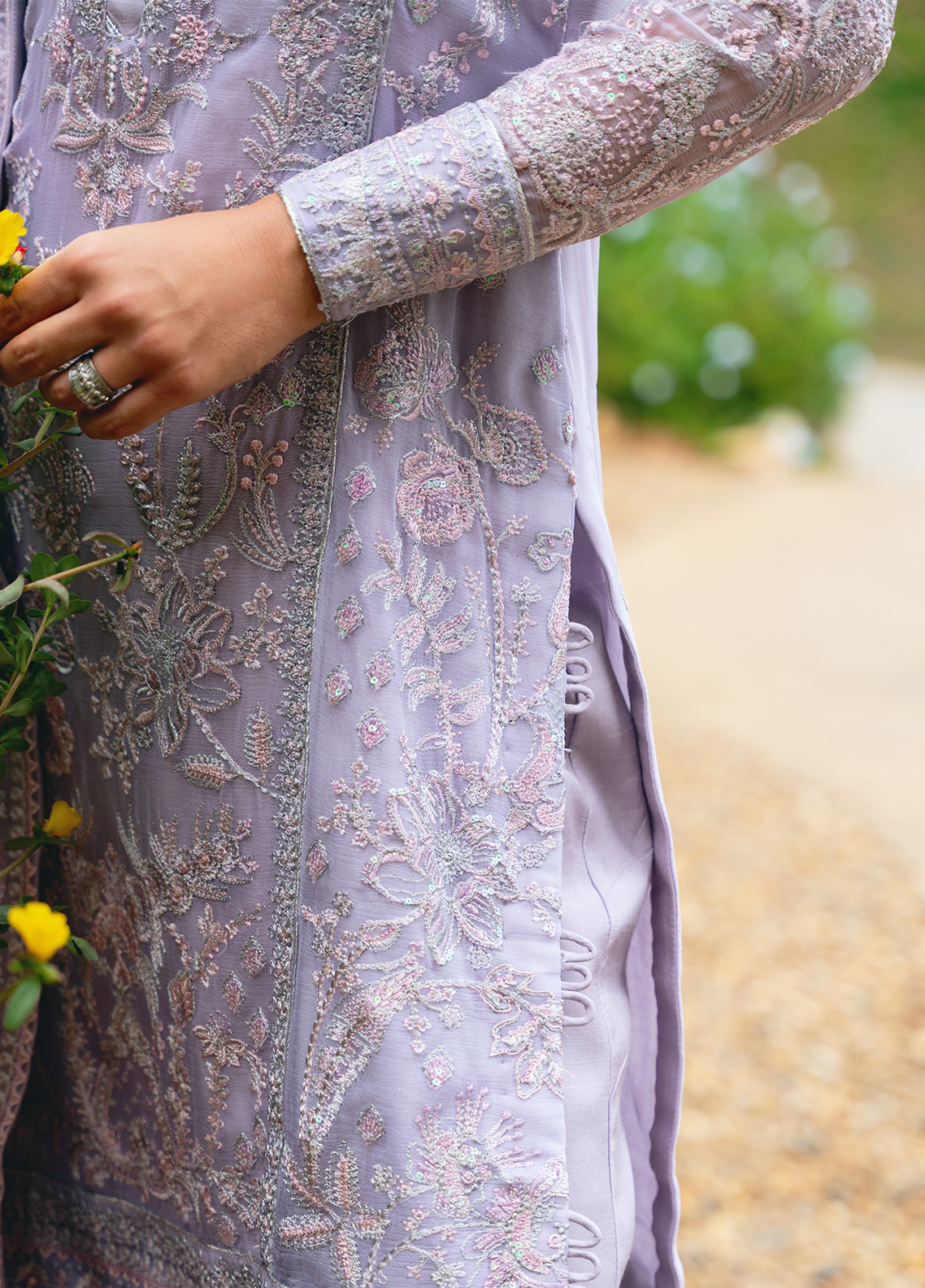 Gulaal Stitched 3 Piece Luxury Emb Pret Collection'2025-Ariya (GL-EP-2024-19)