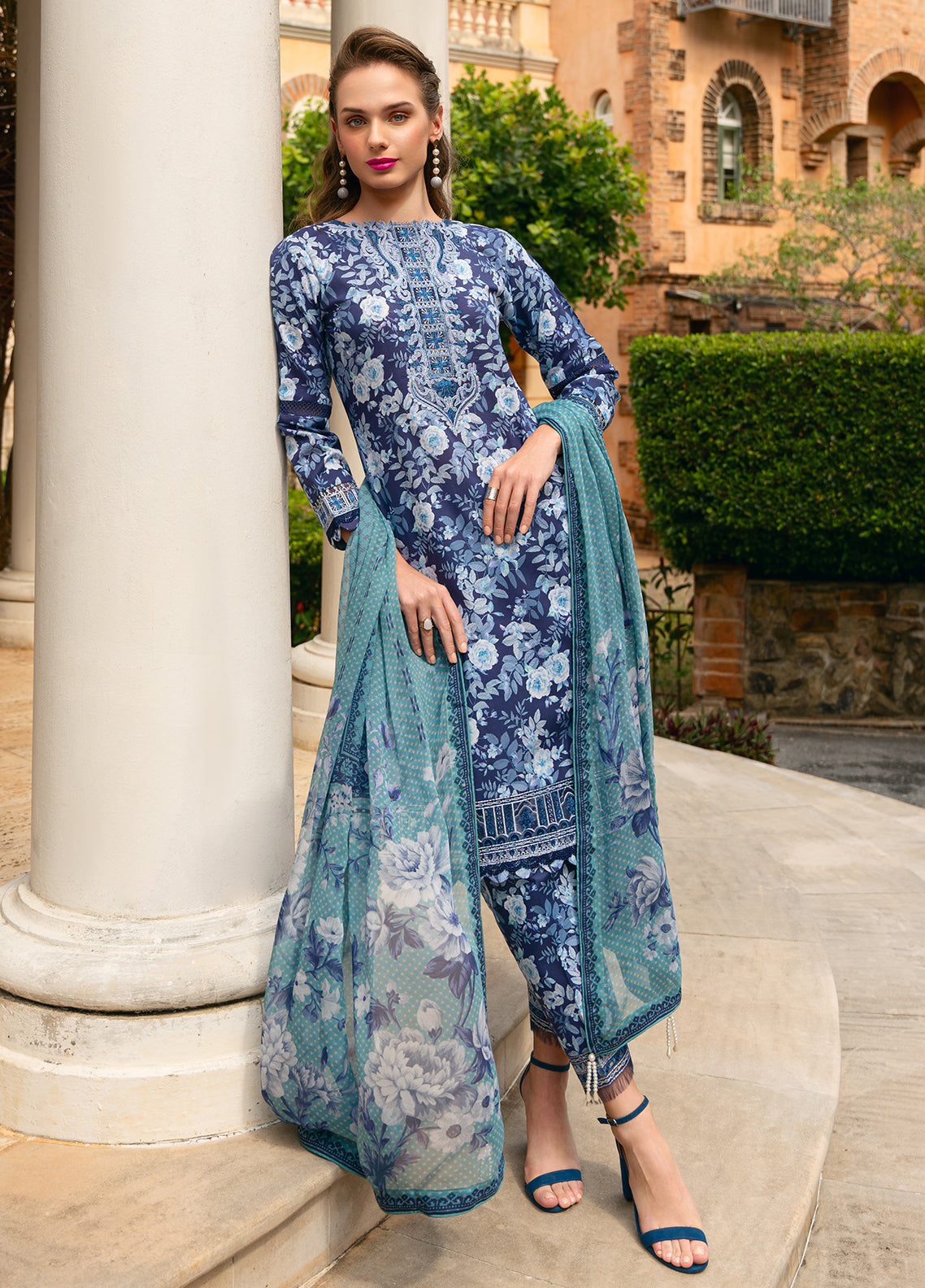 The Enchanted Garden By Gulaal Unstitched 3 Piece Luxury Lawn Collection'2025-OLVERA (GL-L-24V2-07)