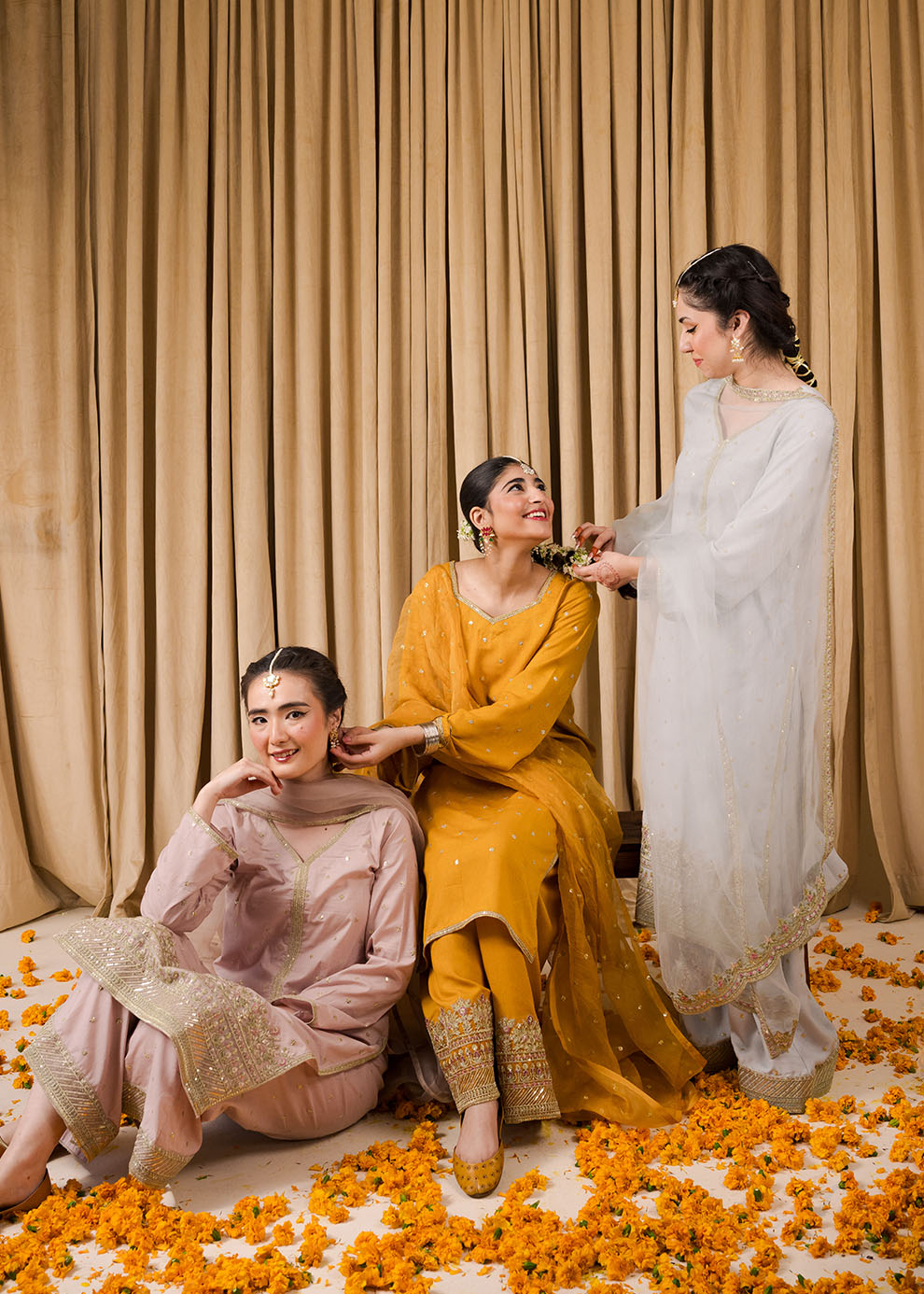 Chamak Dhamak By Pashma Khan Eid Collection'2025-Umeed