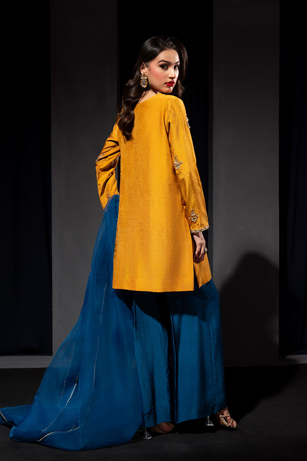 Zelina By Meeral Stitched 3 Piece Formals Collection'2025-HE-002