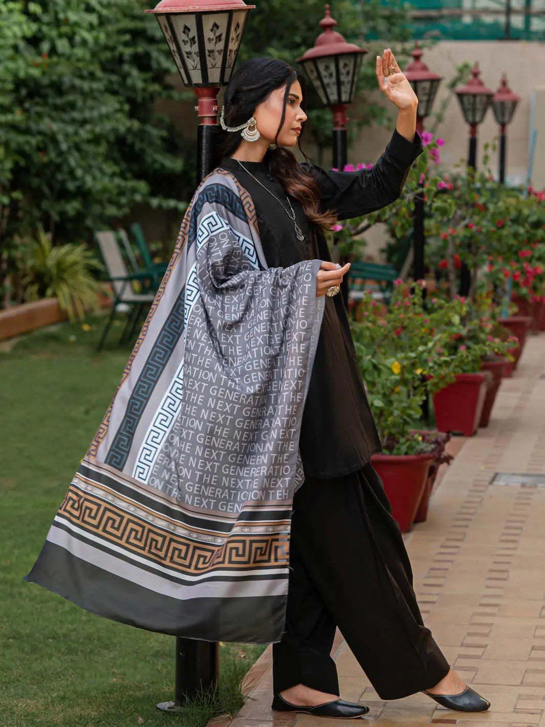 TNG-SIGNATURE-Stole Grey TNG by MD