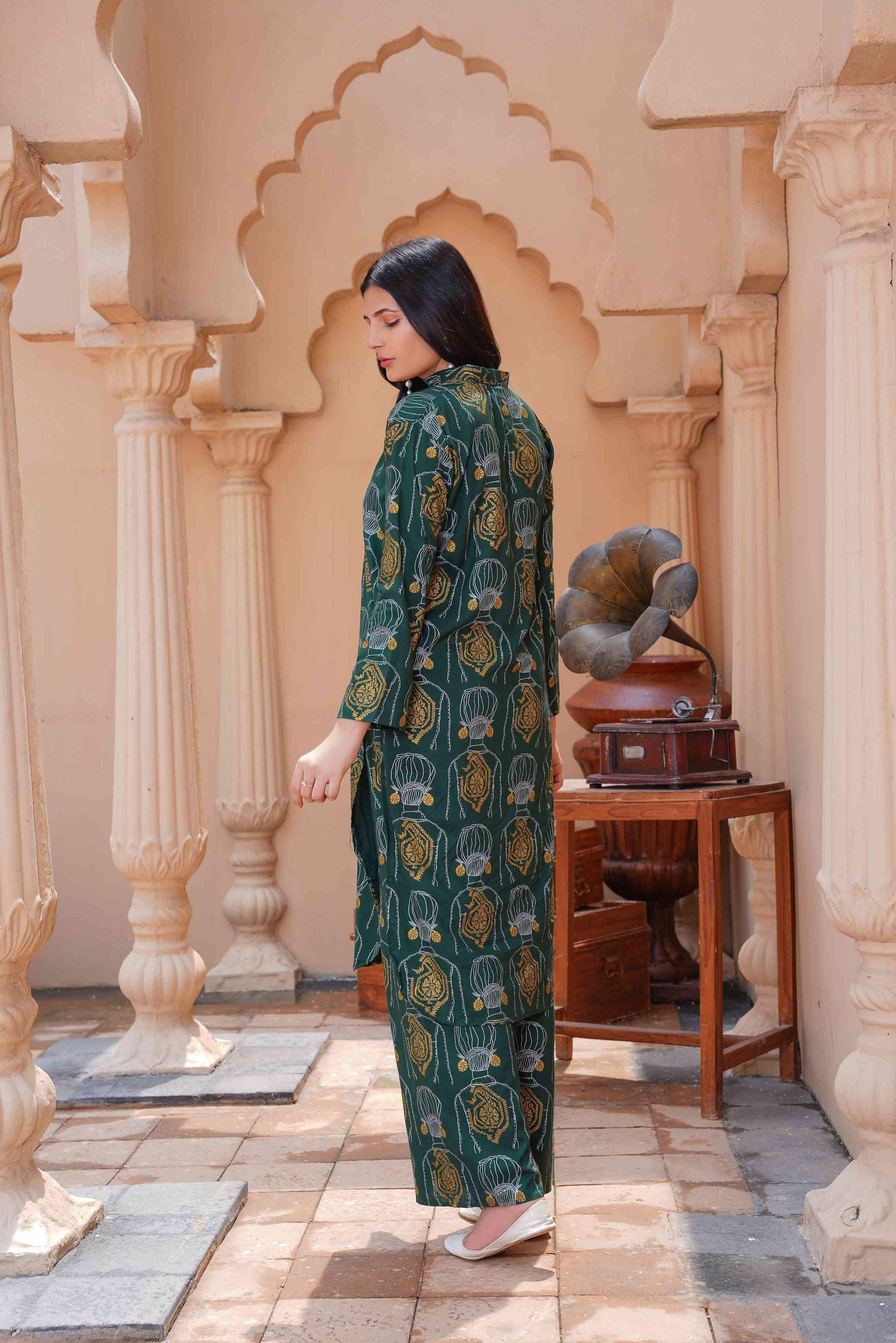 Zaib E Hoor Melodic 2Pcs Stitched Suit