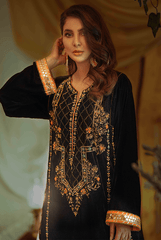 Bagh-E-Makhmal 2 By Zaaviay Stitched Velvet Heba (Three Piece)