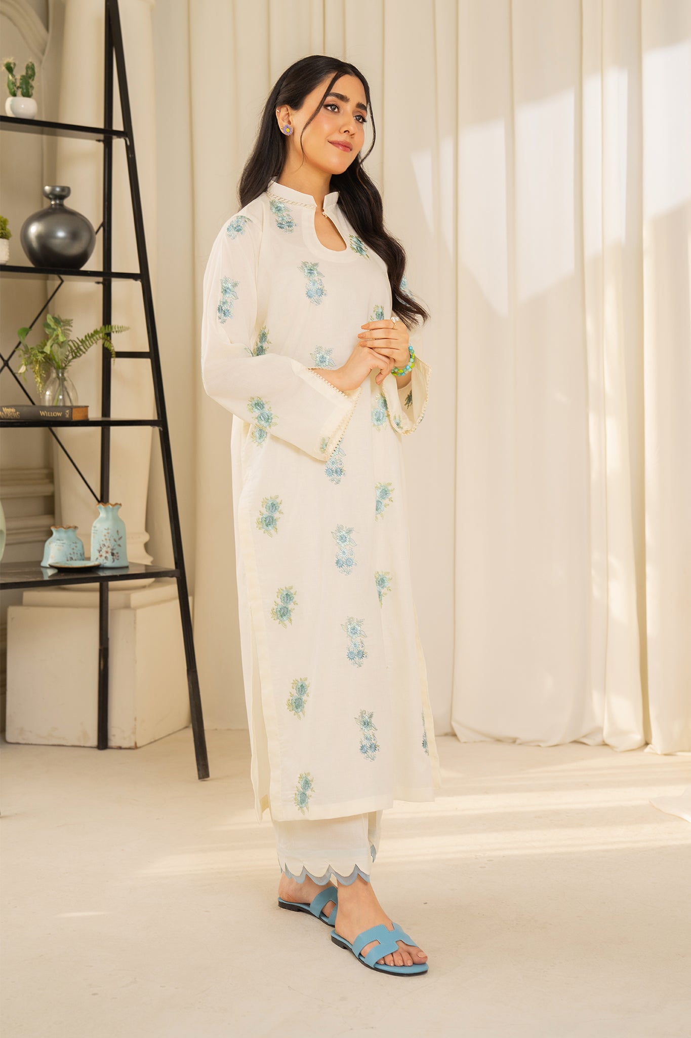 Summer Basics'25 By Mannat Clothing Stitched Collection-SB2020013