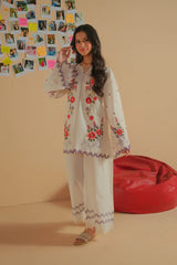 Dhaga Stitched Solid 2 Piece Emb Suit-Peak