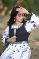 Urban Cut-Embroidered Overlay Vest-C0282