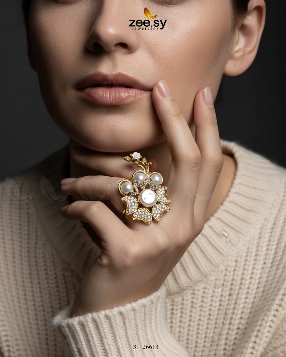 Daisy Floral Mother Pearl Ring - Zeesy Jewellery