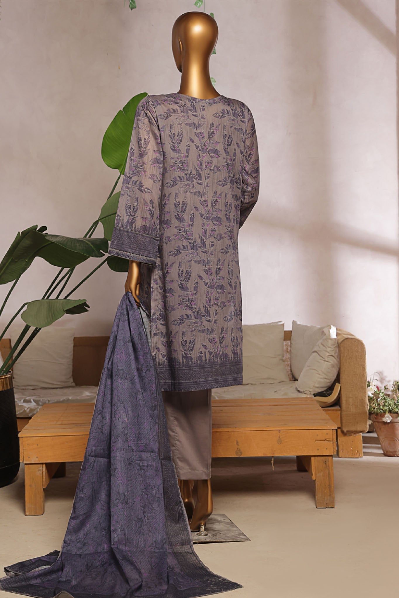 Aashkaar By HZ Stitched 3 Piece Emb Lawn Vol-05 Collection-EPL-003