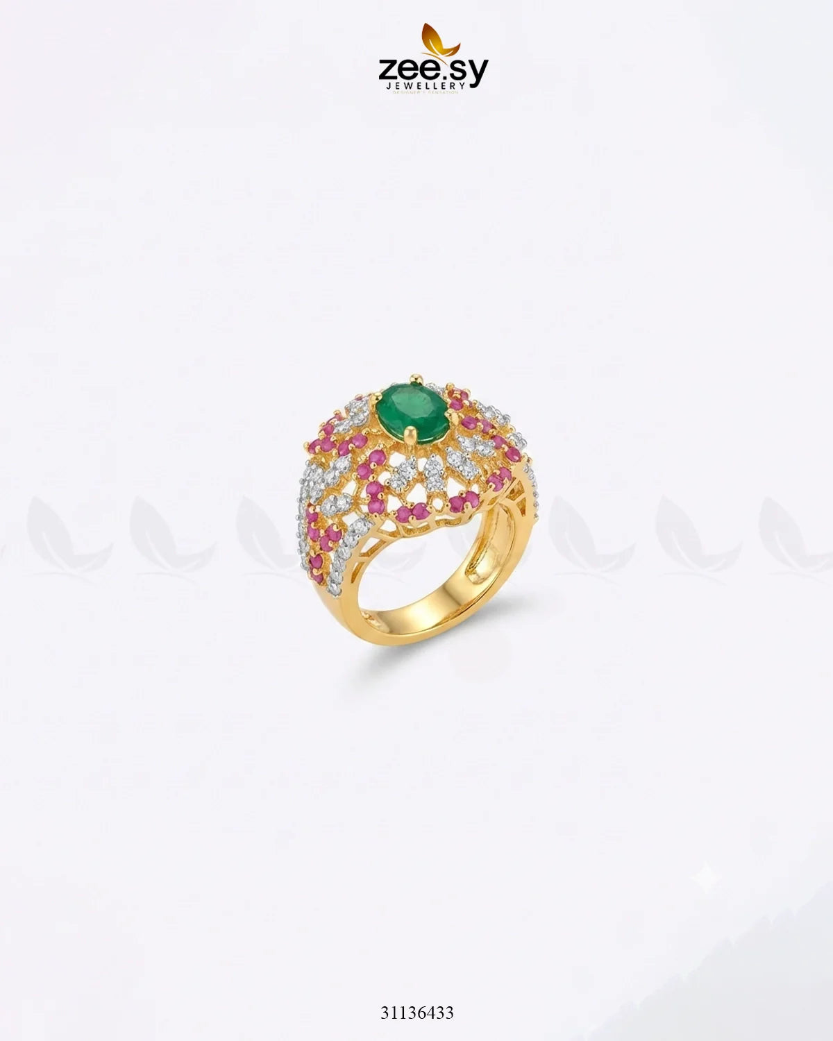 Elara Circle Bold Cluster Ring