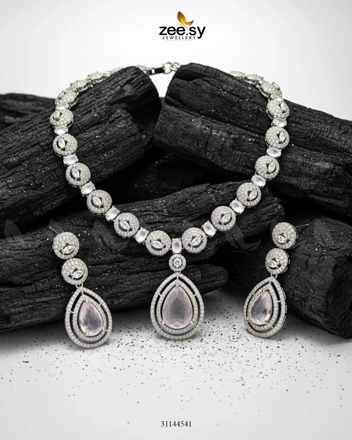 Elegant Heart Cluster Necklace Set - Zeesy Jewellery