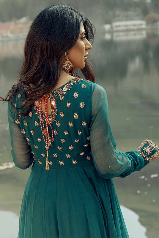 New Arrival Dresses for Women | Luxury Formal Women Suits | Pakistani ready to wear raw silk dress | Zaaviay