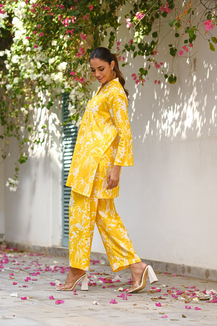 Sprinkles Stitched 2 Piece Summer Luxury Lawn Women Collection'2025-Mellow - 2-Piece Luxury Lawn Set