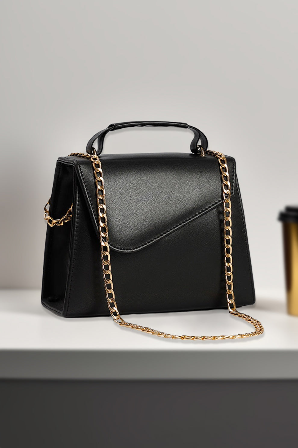 Best Trendy Handbag Black Side Look