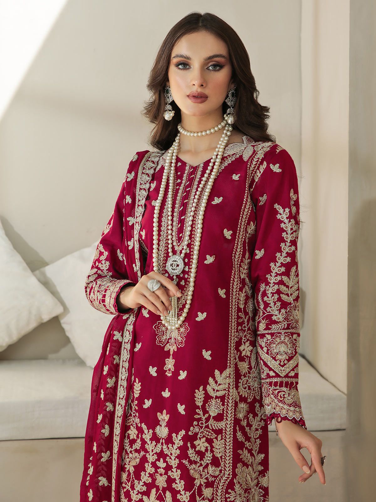 Gulaal Luxury Pret 2022-Lyanna GL-EP-2022-04