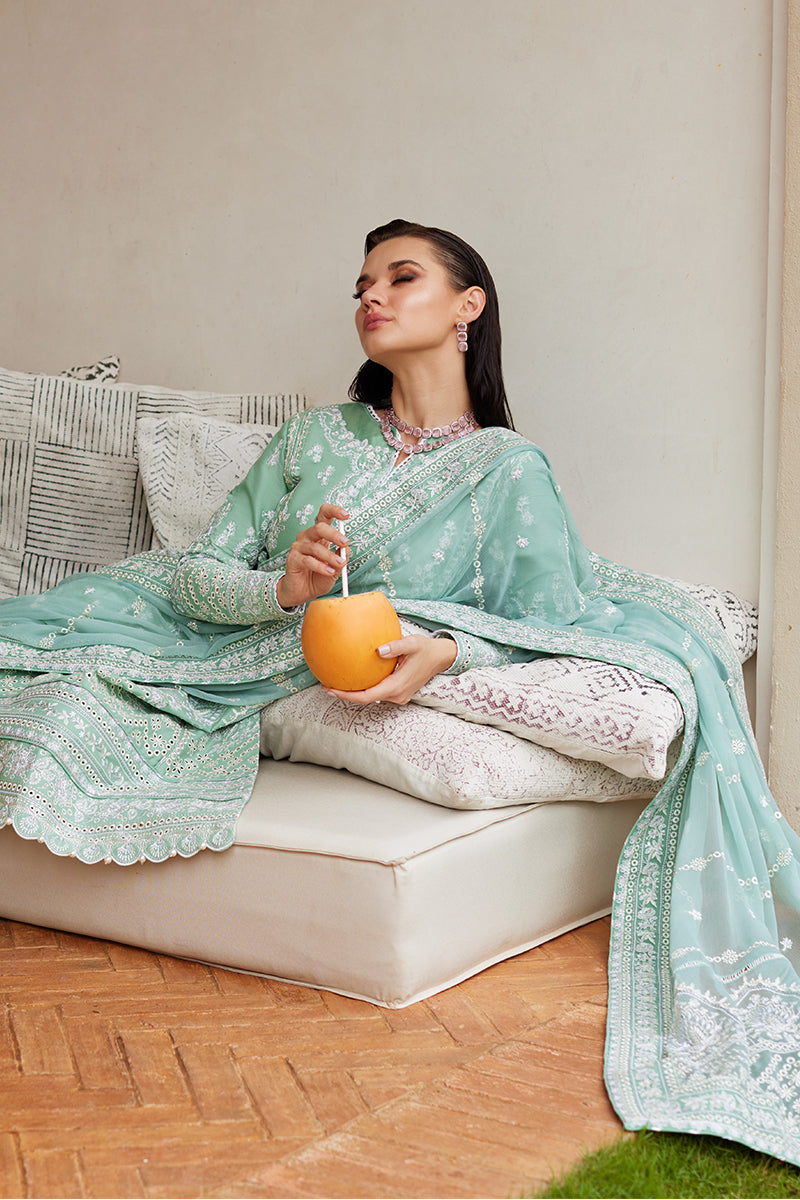 Gulaal Unstitched 3 Piece Luxury Lawn Collection'2025-Freesia
