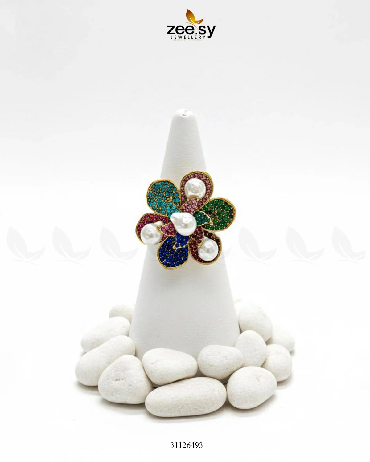 Garnet Lane Flower Ring - Zeesy Jewellery