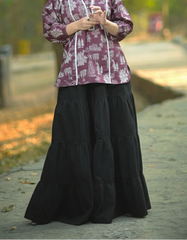 Urban Cut Black Cotton Maxi Skirt – Elegant Tiered Long Skirt