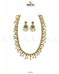 Gilded Pearl Bloom Necklace Set
