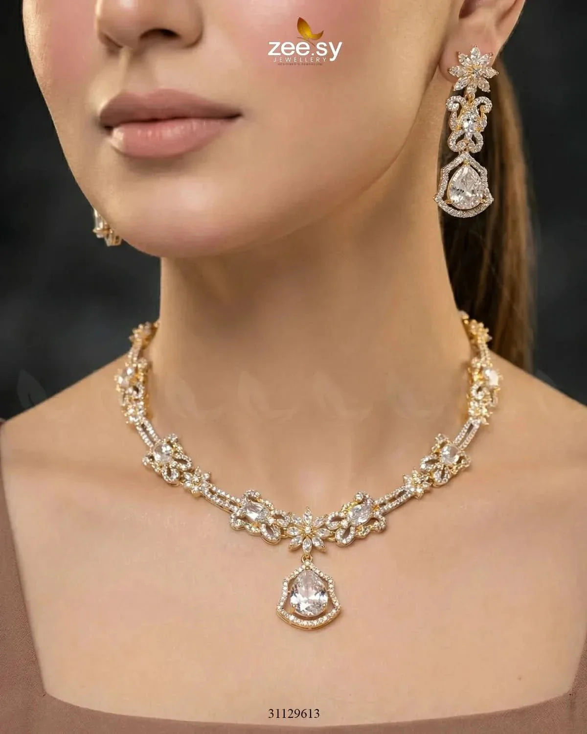 Golden Cocktail Stone Necklace Set