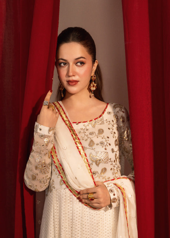 Zaaviay Stitched 3 Piece Luxury Formals Collection'2025-Golden Glow