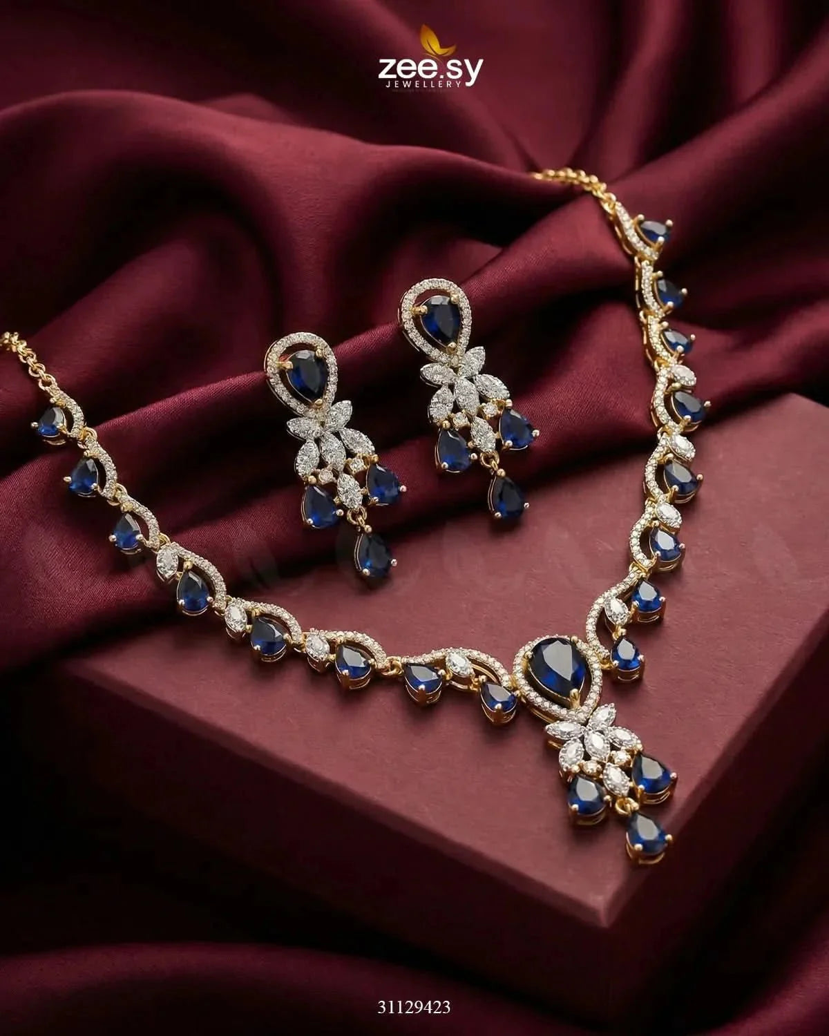 Golden Radiant Drop Necklace Set