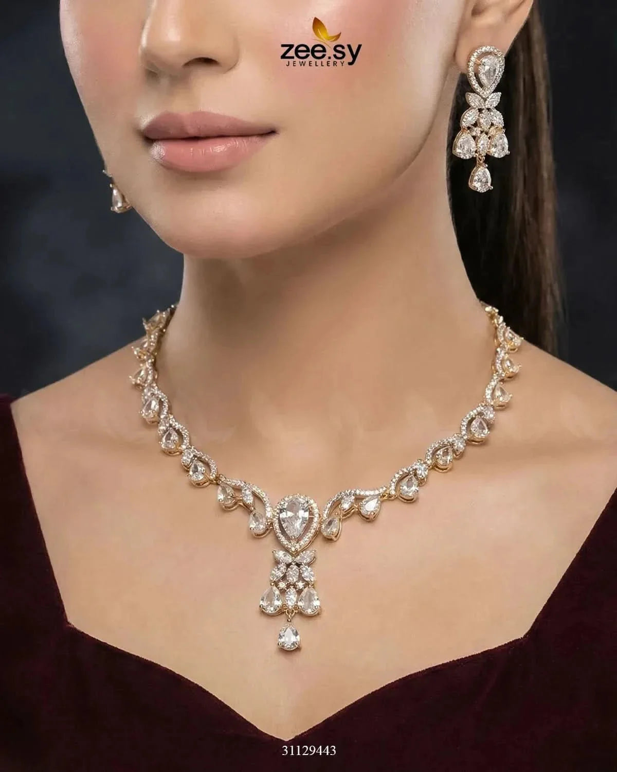 Golden Radiant Drop Necklace Set