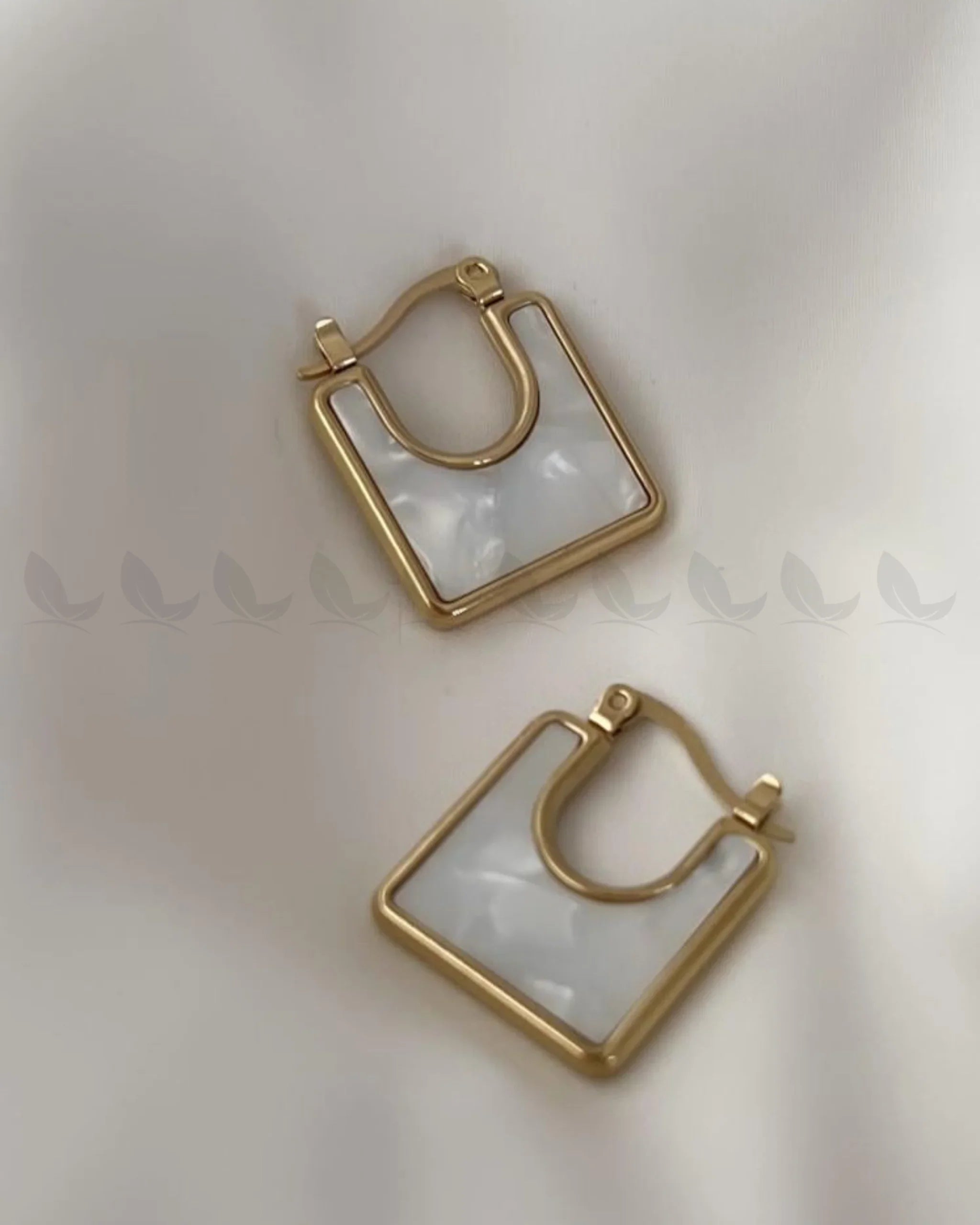 Gyre Earrings Golden White - Zeesy Jewellery