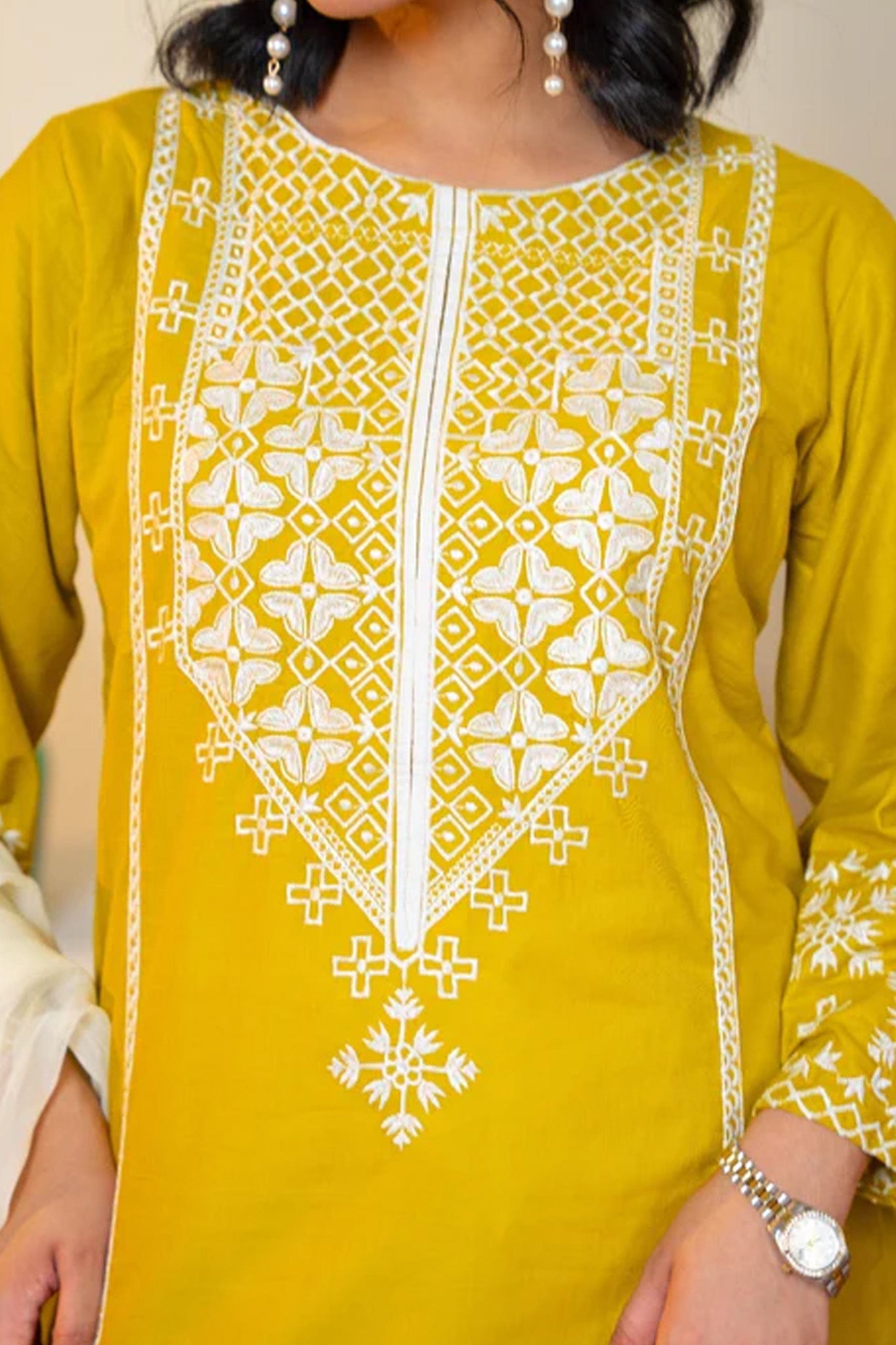 Tawakal Closet Stitched 3 Piece Summer Collection'2025-HAMNA