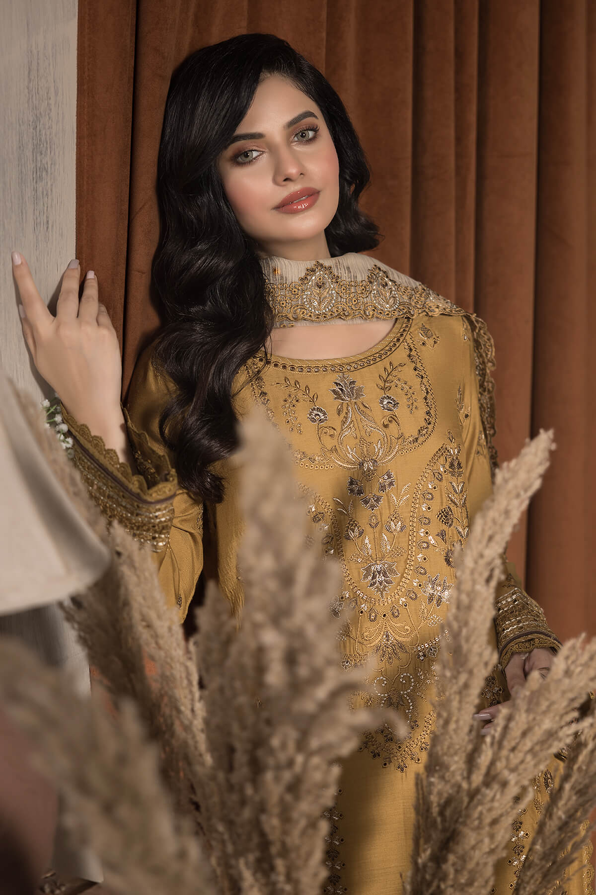 Sehar By Imrozia Stitched 3 Piece Winter Collection'2025-I.P-70 Sunheri