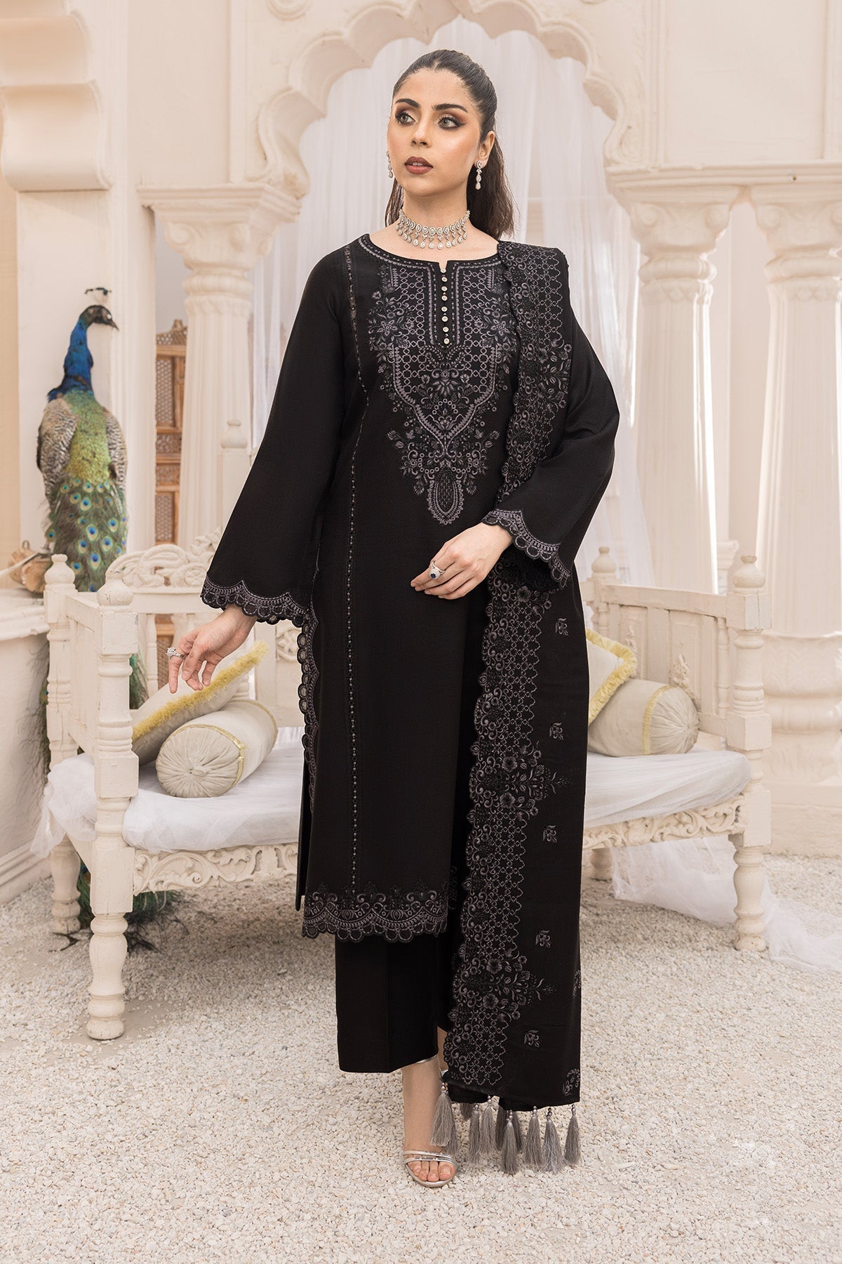 Bella By Imrozia Serene Stitched 3 Piece Winter Collection'2025-I.P-89 Edele