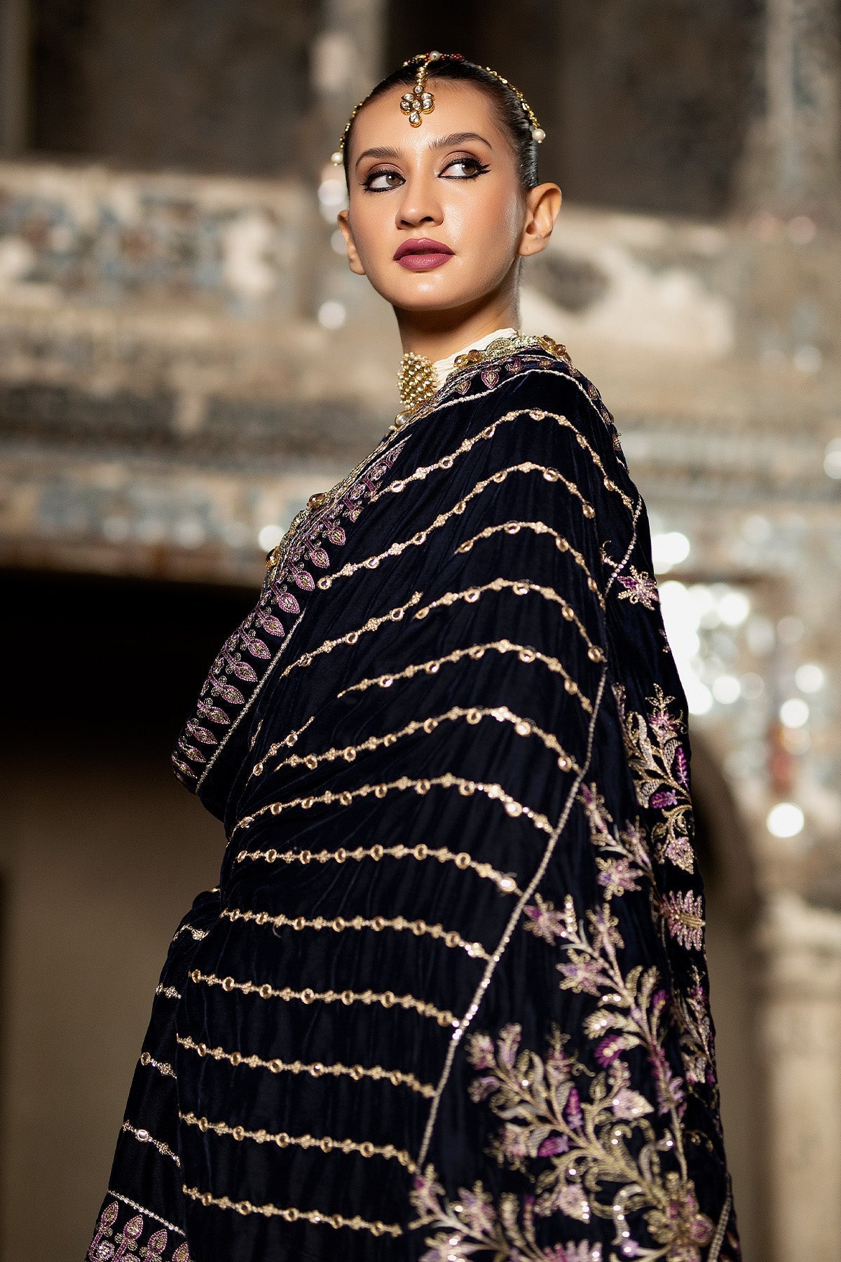 Imrozia Serene Velvet Shawl Collection'2025-ISS - 07