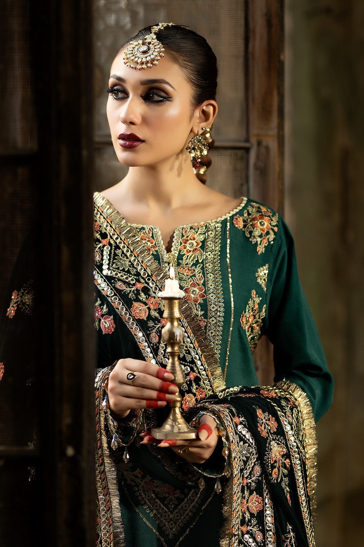 Imrozia Serene Velvet Shawl Collection'2025-ISS - 06