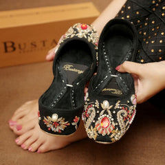 Bustangi Black Elegance Women Khussa E003